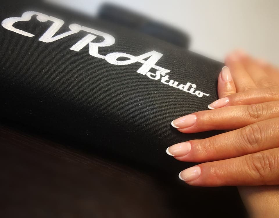 salon de infrumusetare EVRA STUDIO, website din portofoliul web design dorado systems 