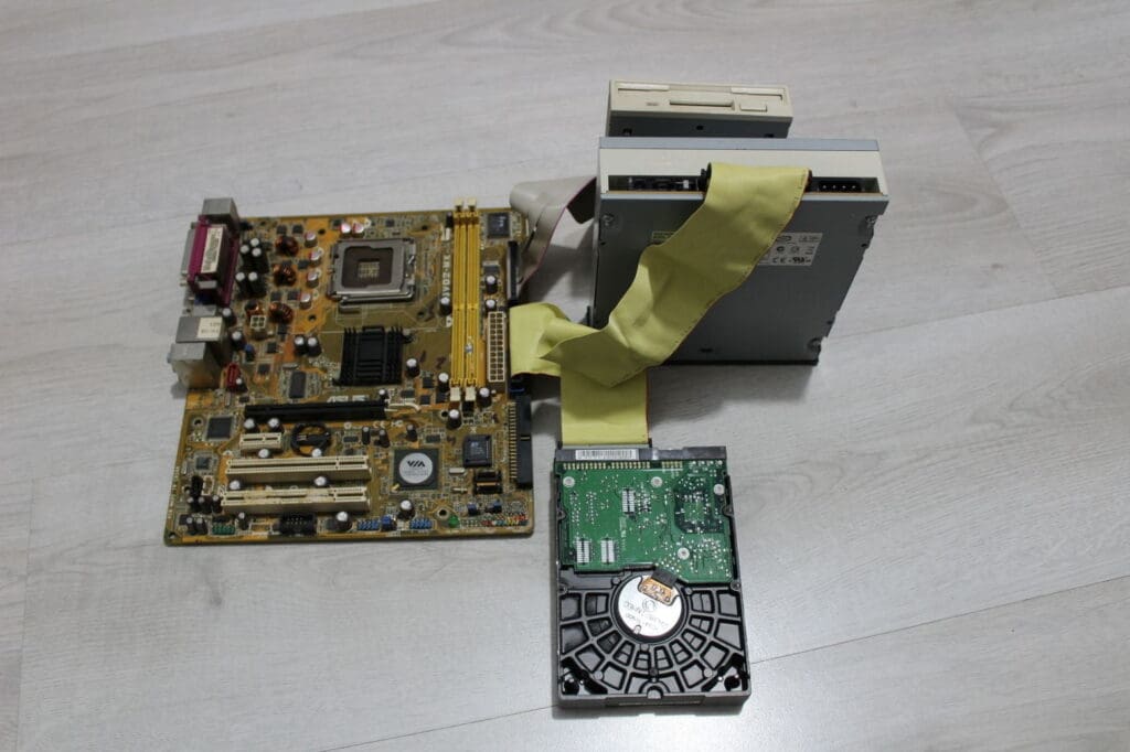 Informatica Placa De Baza Hdd Cd Rom