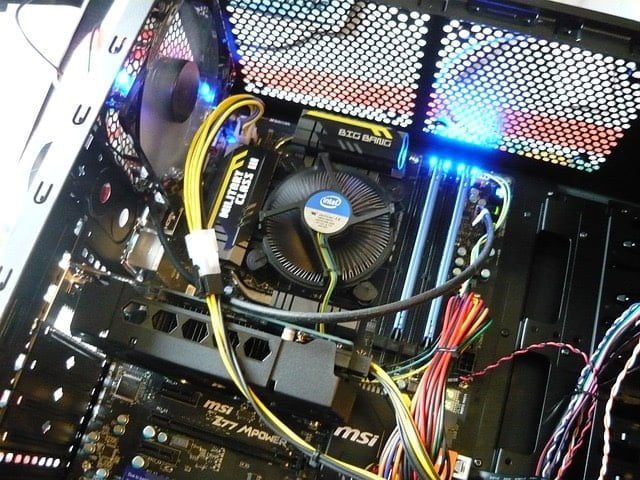 Cable management PC workstation