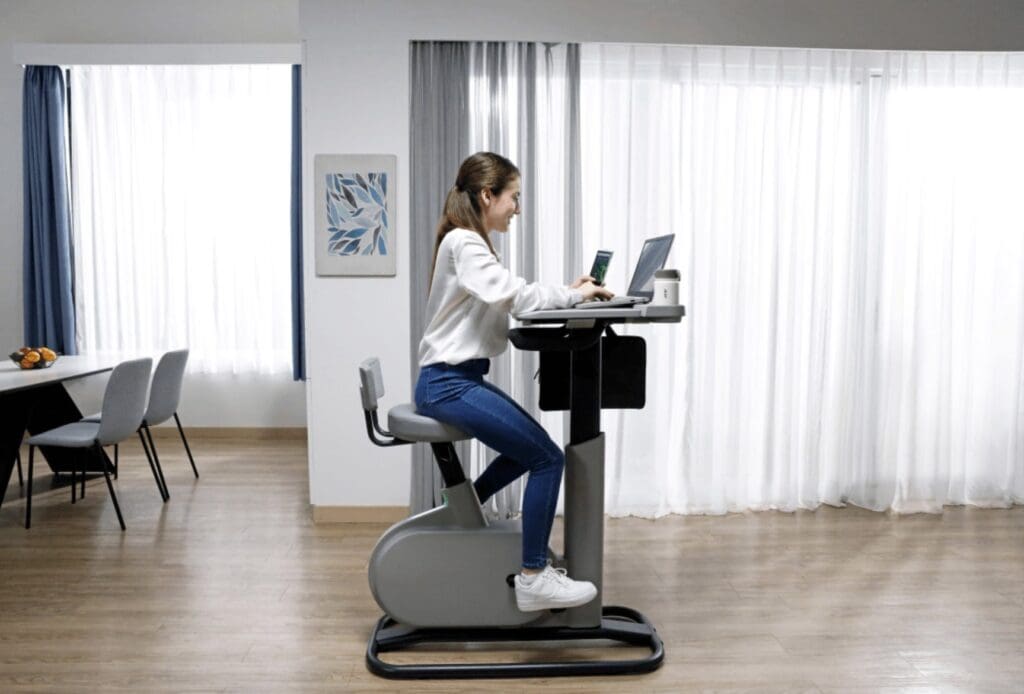 Birou cu pedale de la ACER 1 Birou cu pedale de la ACER