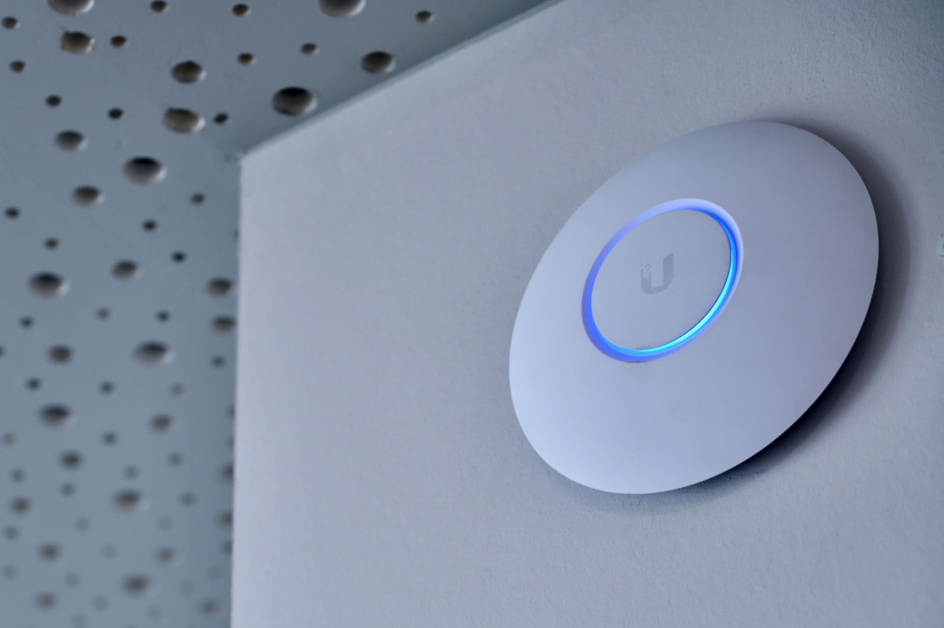 Instalare Router Mesh Configurare Router Mesh Instalare Si Configurare Router Mesh Instalare Router Ubiquity
