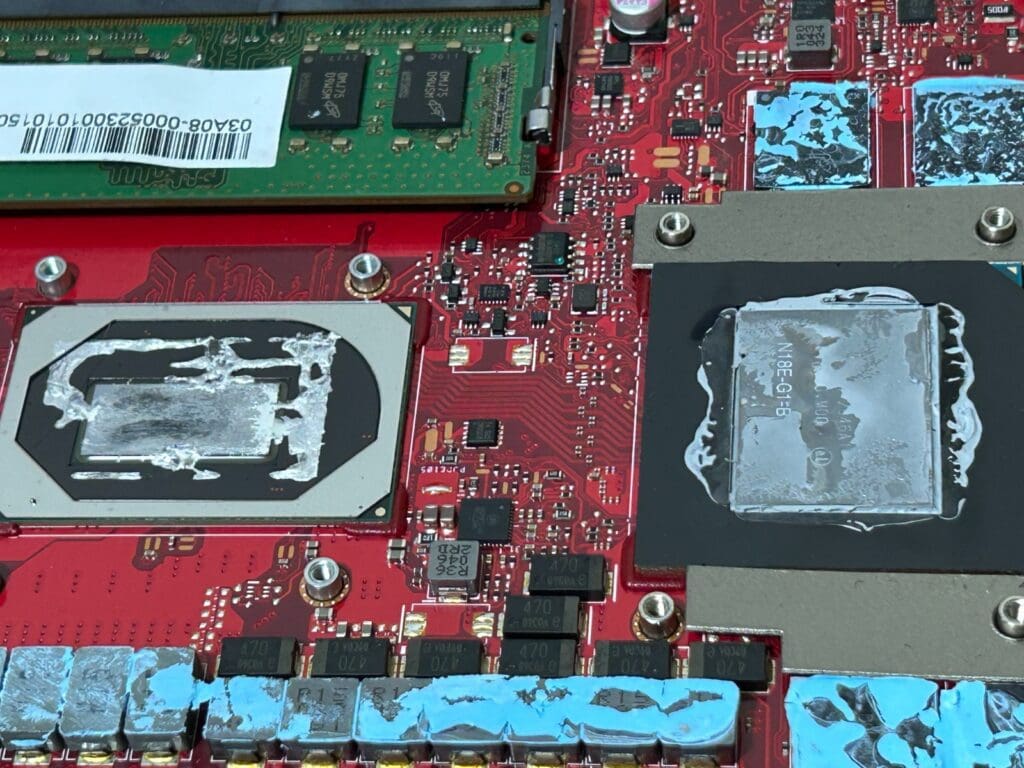 Pasta termica GPU si Metal lichid CPU