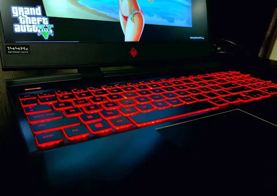 Curatarea Laptopului Acasa Vs Profesionala Ce Alegem
