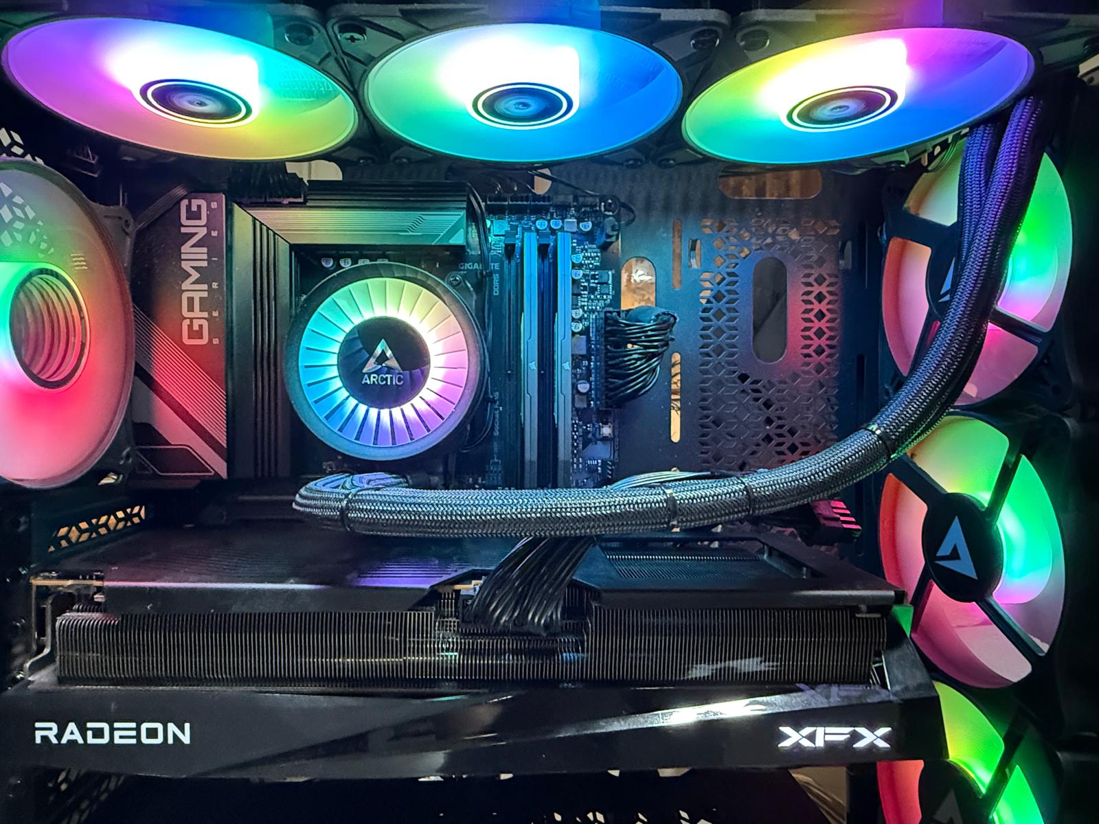 Beneficiile Asamblării Pc Profesionale Bucuresti Sector6 Componente Pc Gaming Asamblate Corect In Service De Catre Un Tehnician It Cu Experienta De Peste 20 Ani
