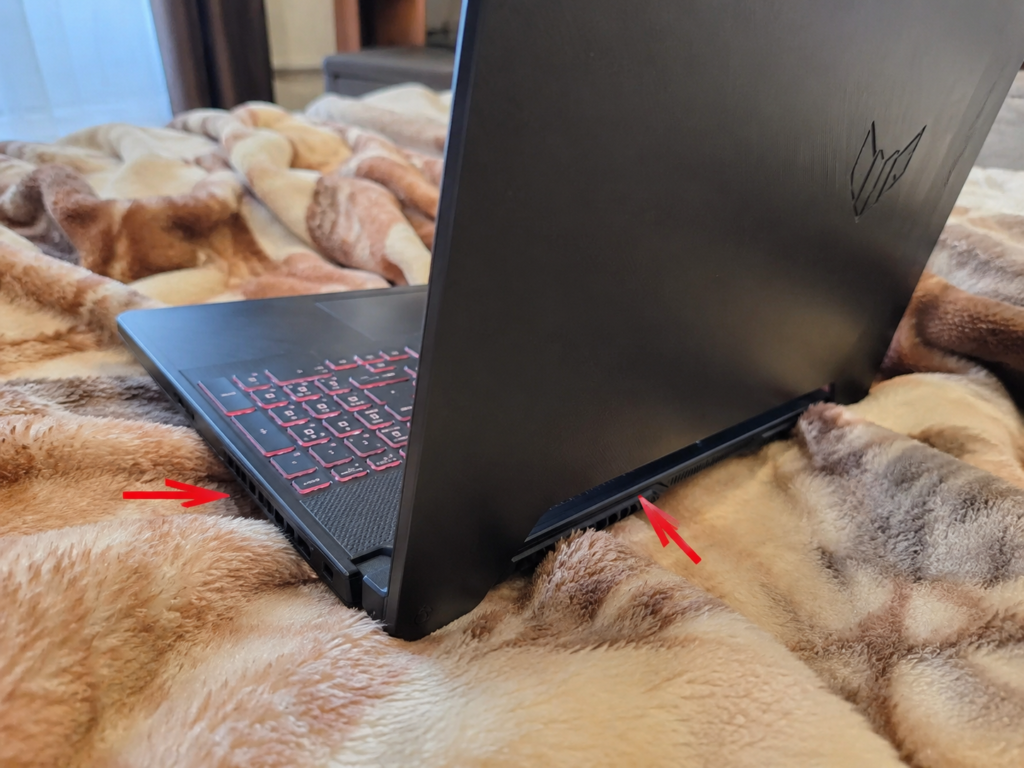 Cum Verifici Temperatura Cpu In Windows 11 Si Care Este Cea Mai Comuna Utilizare Incorecta A Laptopului In Pat Pe Patura